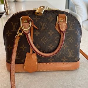 COPY - Louis Vuitton Alma Monogram BB